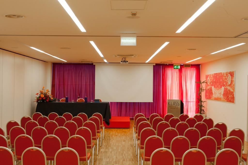Klass Hotel Castelfidardo Kültér fotó