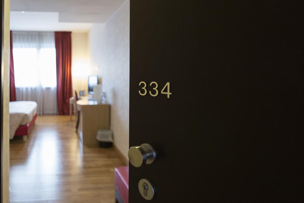 Klass Hotel Castelfidardo Kültér fotó