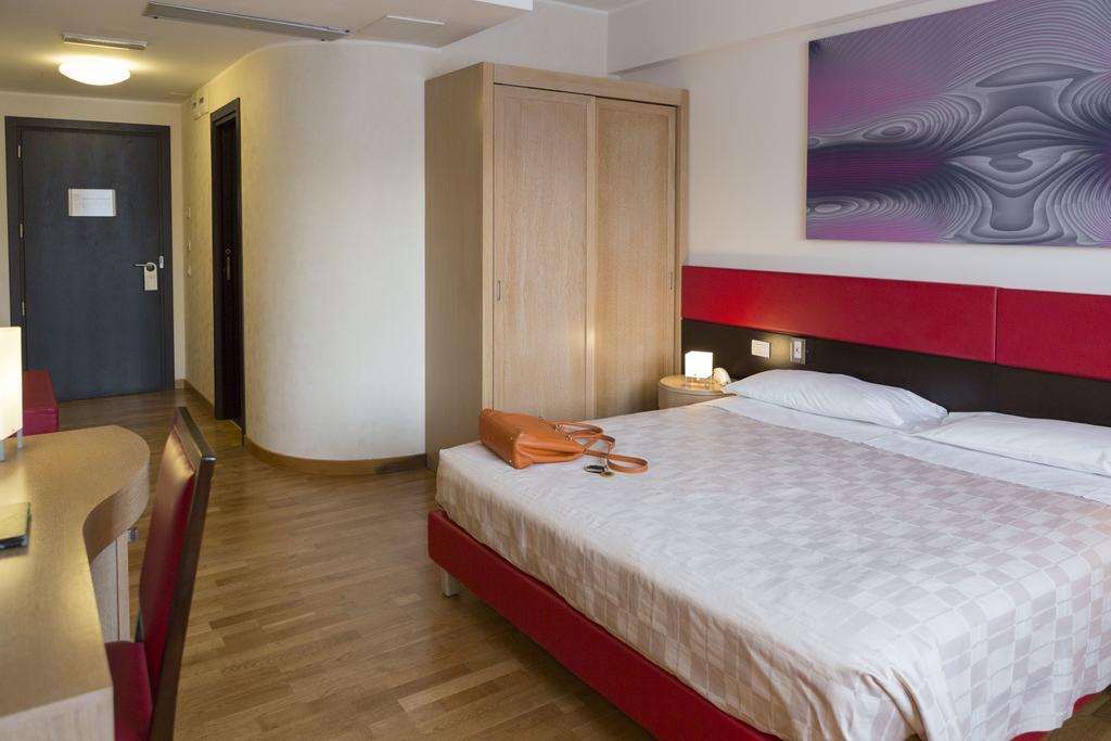 Klass Hotel Castelfidardo Kültér fotó